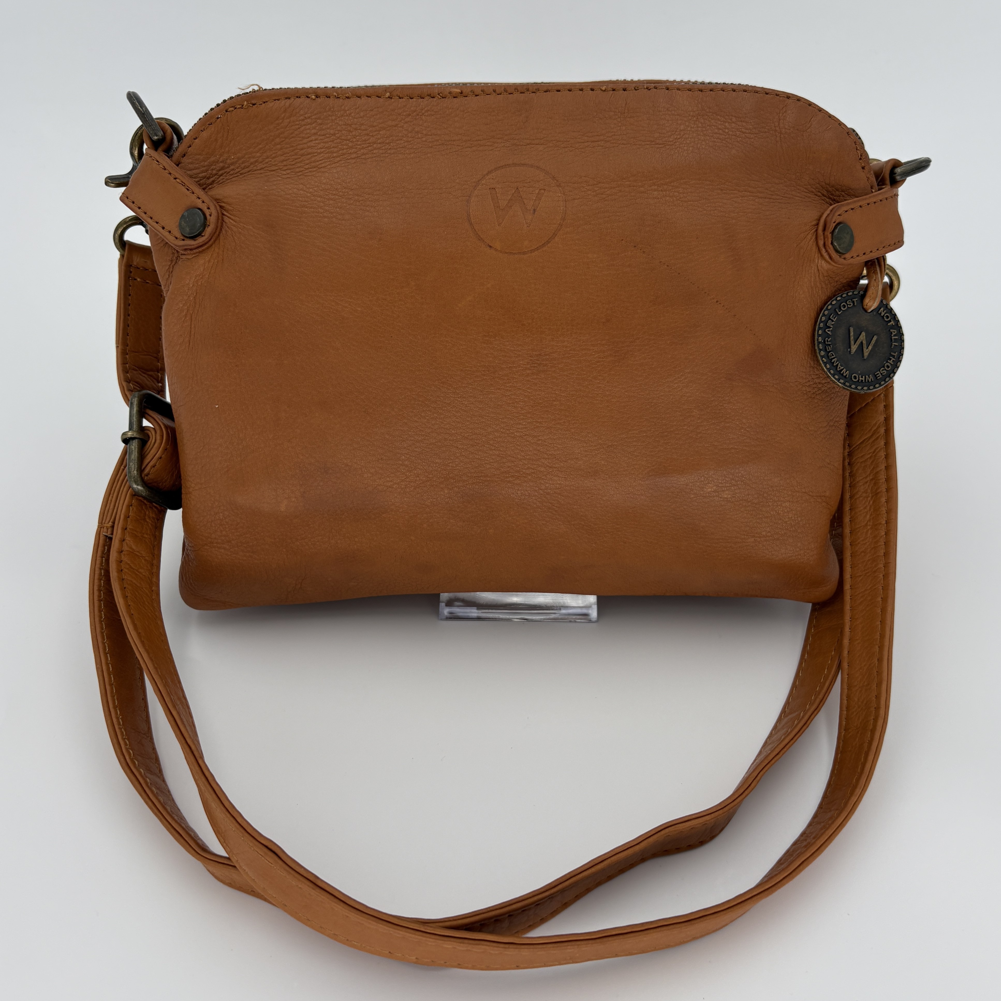 Wanderers Travel Co. The Manhattan Crossbody Bag Tan Full Grain Leather Dual Zip